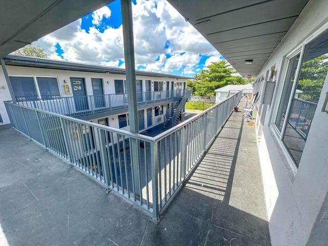 734 NW 80th Street, Miami, FL 33150