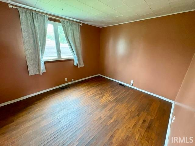 542 W Commercial Street, Hartford City, IN 47348