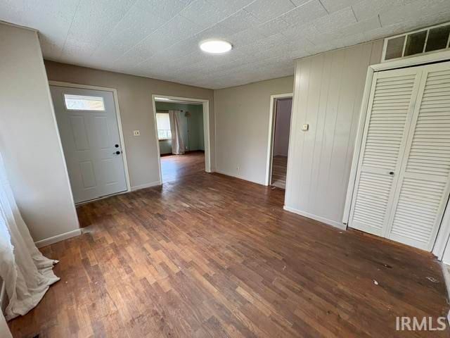 542 W Commercial Street, Hartford City, IN 47348