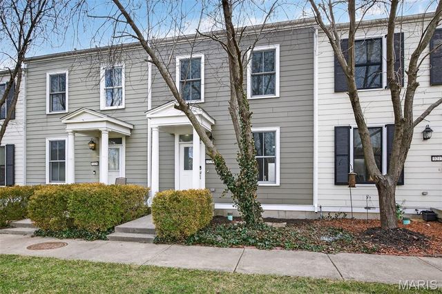 3221 S Civic Green Way, St Charles, MO 63301