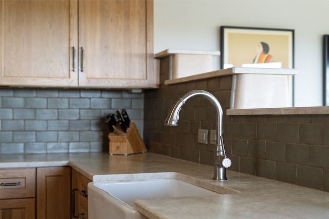 59 W Chili Line Road, Santa Fe, NM 87508
