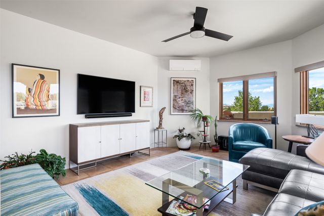 59 W Chili Line Road, Santa Fe, NM 87508