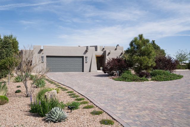 59 W Chili Line Road, Santa Fe, NM 87508