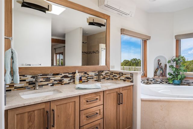 59 W Chili Line Road, Santa Fe, NM 87508