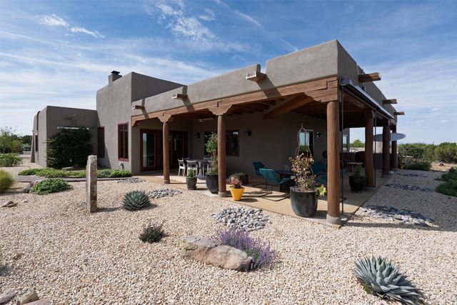 59 W Chili Line Road, Santa Fe, NM 87508
