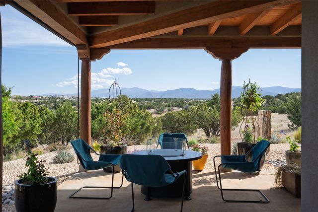 59 W Chili Line Road, Santa Fe, NM 87508