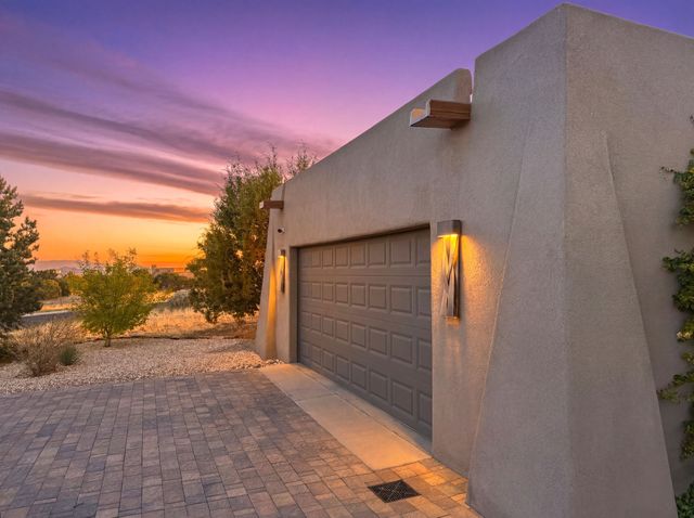 59 W Chili Line Road, Santa Fe, NM 87508