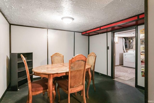 208 N Boles Street, Osceola, IN 46561