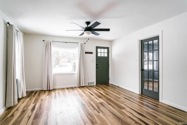 208 N Boles Street, Osceola, IN 46561