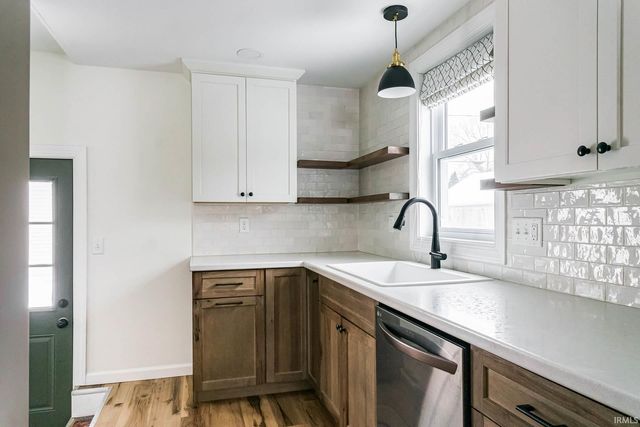 208 N Boles Street, Osceola, IN 46561