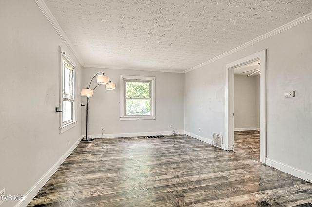 1383 Farragut Avenue, Kingsport, TN 37664