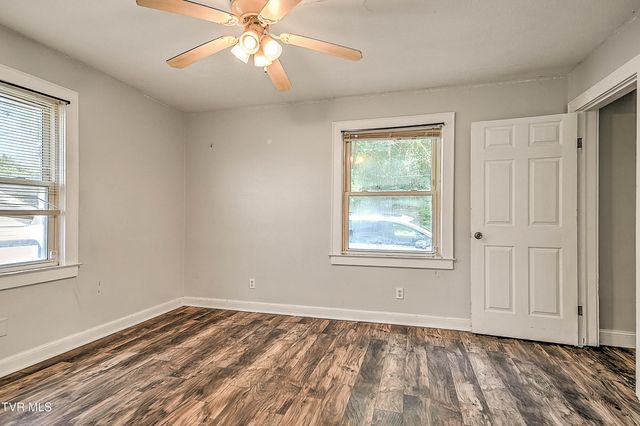 1383 Farragut Avenue, Kingsport, TN 37664