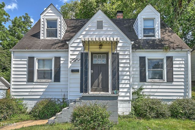 1383 Farragut Avenue, Kingsport, TN 37664