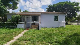 1735 NW 126th St, Miami, FL 33167
