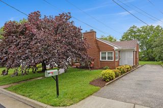 1435 BLUESTONE ST, Harrisonburg, VA 22801