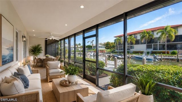 1379 Chesapeake AVE A4, Naples, FL 34102