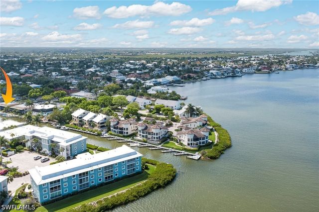 1379 Chesapeake AVE A4, Naples, FL 34102