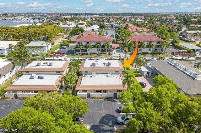 1379 Chesapeake AVE A4, Naples, FL 34102
