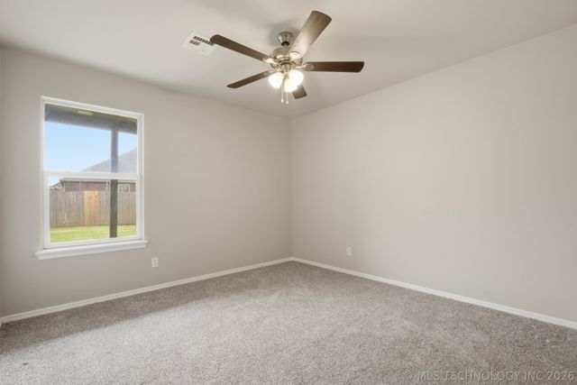 12426 E 129th Street N, Collinsville, OK 74021