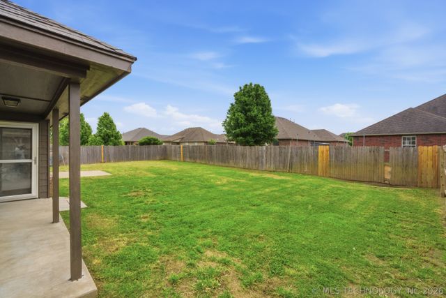 12426 E 129th Street N, Collinsville, OK 74021