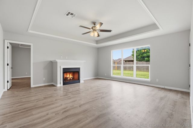 12426 E 129th Street N, Collinsville, OK 74021