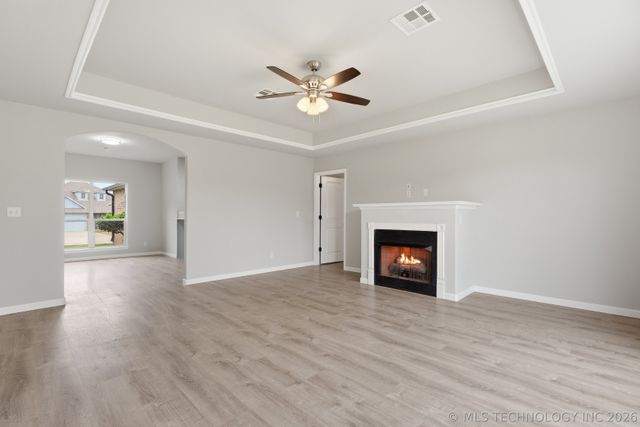 12426 E 129th Street N, Collinsville, OK 74021