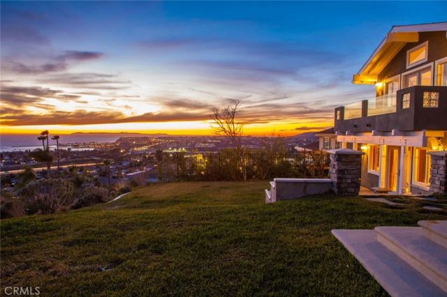 4009 Calle Bienvenido, San Clemente, CA 92673