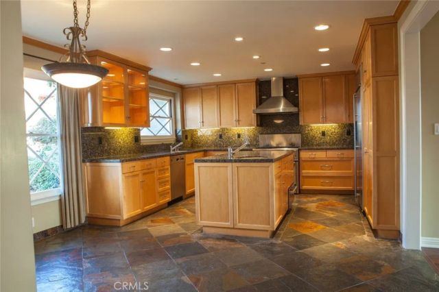 4009 Calle Bienvenido, San Clemente, CA 92673