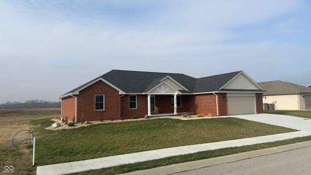 1740 Bell Ford Drive W, Seymour, IN 47274