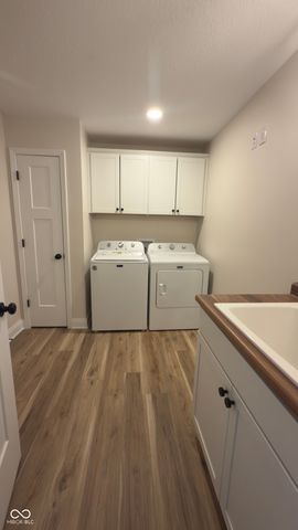 1740 Bell Ford Drive W, Seymour, IN 47274