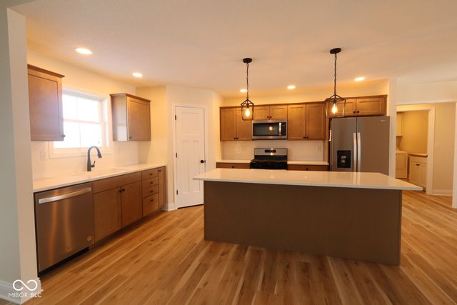 1740 Bell Ford Drive W, Seymour, IN 47274