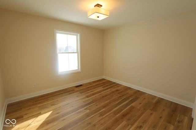 1740 Bell Ford Drive W, Seymour, IN 47274