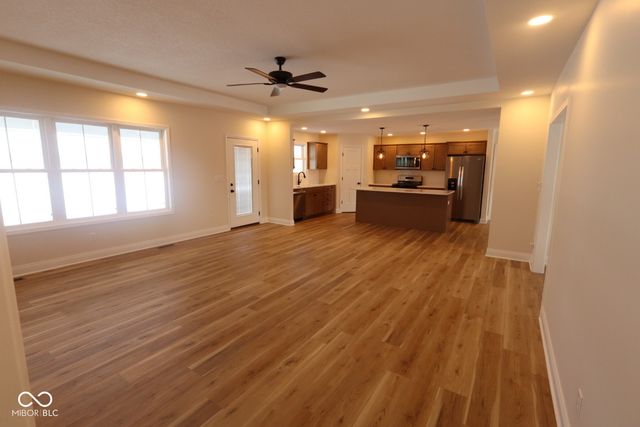 1740 Bell Ford Drive W, Seymour, IN 47274