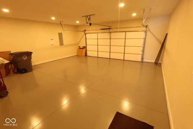 1740 Bell Ford Drive W, Seymour, IN 47274