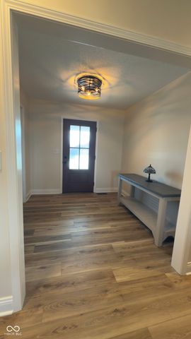 1740 Bell Ford Drive W, Seymour, IN 47274