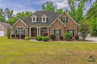 2111 Hiwassee Drive, Bonaire, GA 31005
