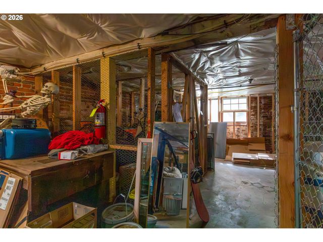 -1 Se ANKENY St, Portland, OR 97214