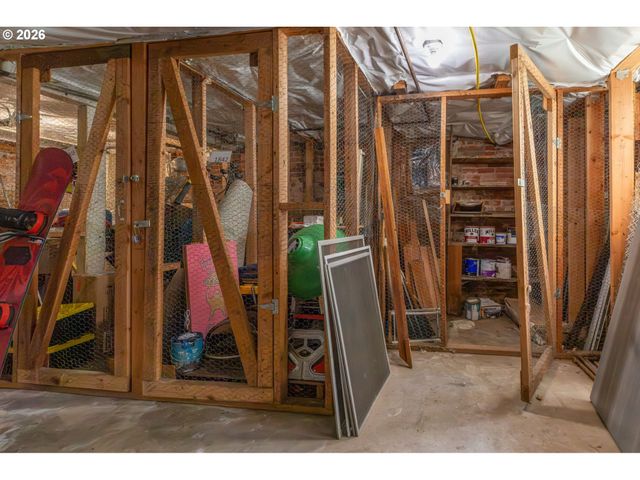 -1 Se ANKENY St, Portland, OR 97214