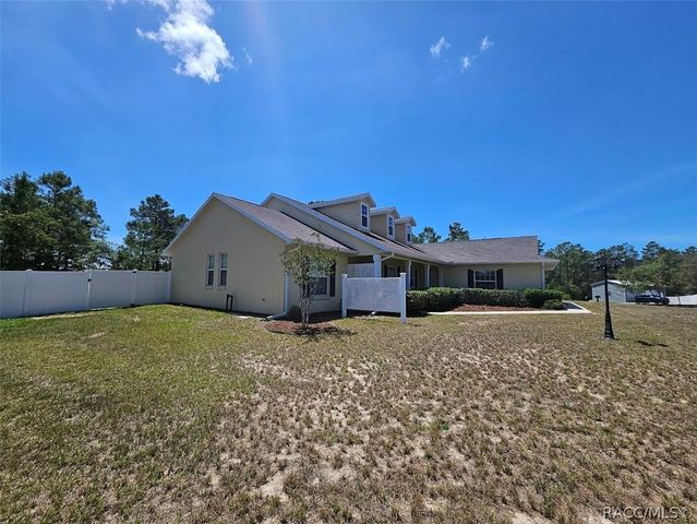 6371 N Mead Terrace, Citrus Springs, FL 34433