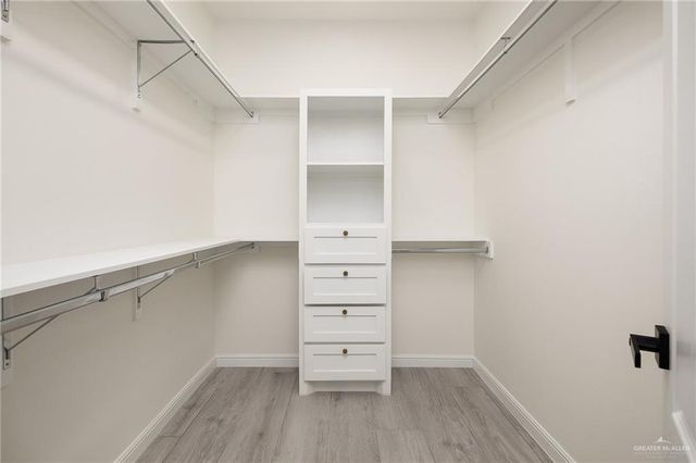 5204 Shalom Drive, Edinburg, TX 78539