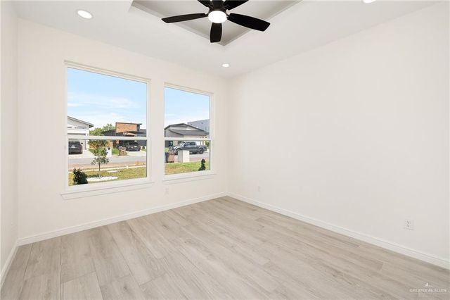 5204 Shalom Drive, Edinburg, TX 78539