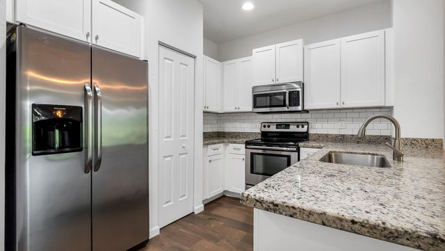 366 SE 1ST Way, Deerfield Beach, FL 33441