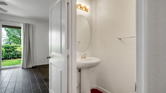 366 SE 1ST Way, Deerfield Beach, FL 33441