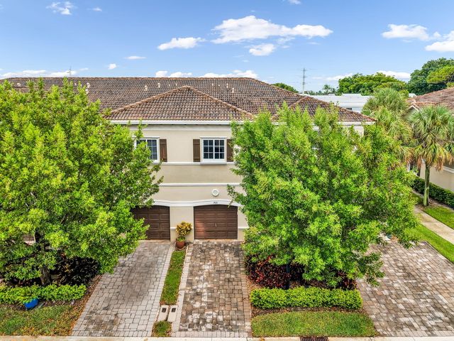 366 SE 1ST Way, Deerfield Beach, FL 33441