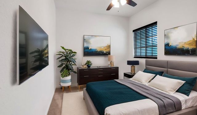 366 SE 1ST Way, Deerfield Beach, FL 33441