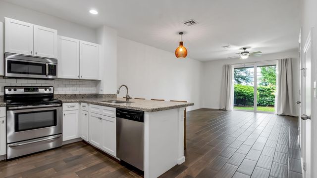 366 SE 1ST Way, Deerfield Beach, FL 33441