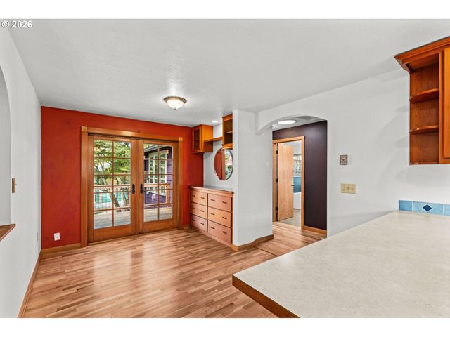 2644 POTTER St, Eugene, OR 97405