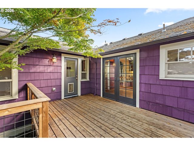 2644 POTTER St, Eugene, OR 97405