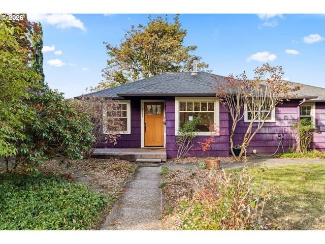 2644 POTTER St, Eugene, OR 97405