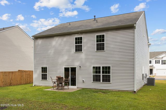 4112 Ocracoke Court, New Bern, NC 28560